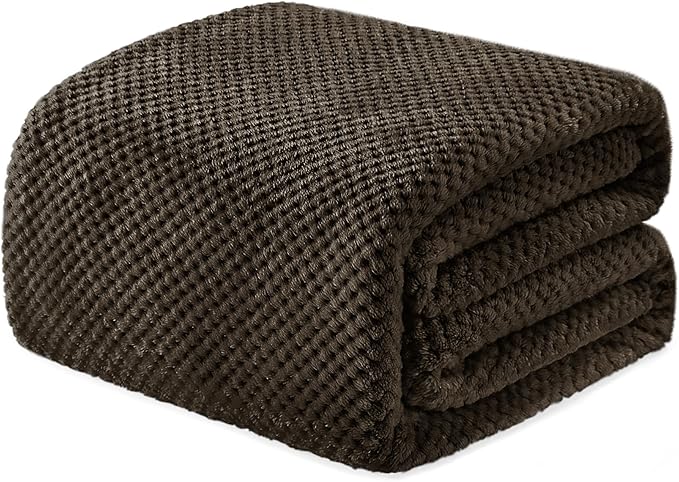 Exclusivo Mezcla Fleece Bed Blanket Twin Size, Super Soft and Warm Blankets by ExclusivoMezcla