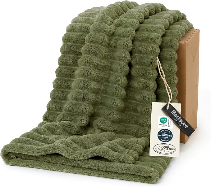Bedsure GentleSoft Twin XL Blanket by BEDSURE
