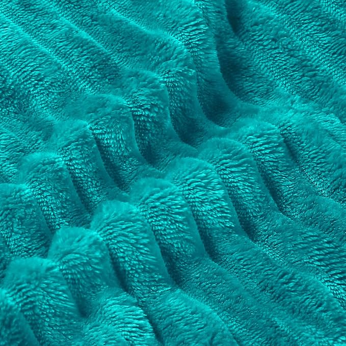 BEDELITE Fleece Blanket Queen Size – 3D Ribbed Jacquard Soft and Warm - Image 4