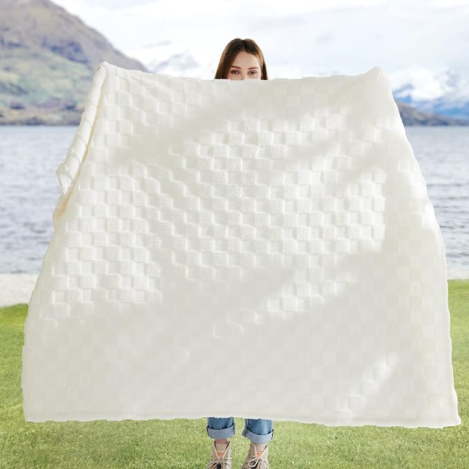 Bedsure GentleSoft White Throw Blanket - Image 2