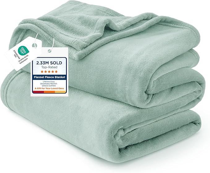 Bedsure GentleSoft Sage Green Fleece Blanket King Size by BEDSURE