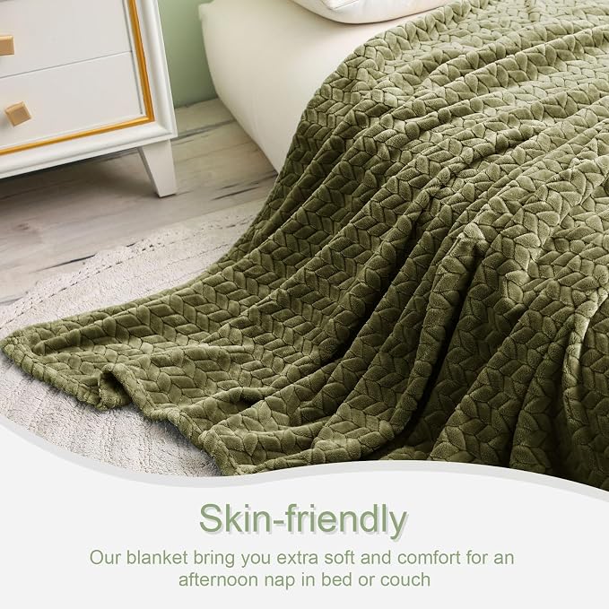 Exclusivo Mezcla Fleece Queen Size Blanket - Image 7