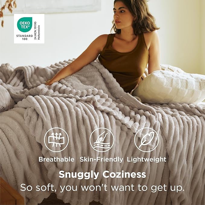 Bedsure GentleSoft Blankets Queen Size - Image 3