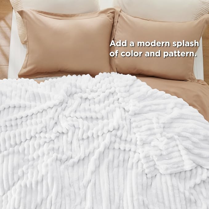 Bedsure GentleSoft White California King Size Blanket - Image 5