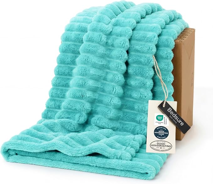 Bedsure GentleSoft Blue Twin XL Blanket by BEDSURE