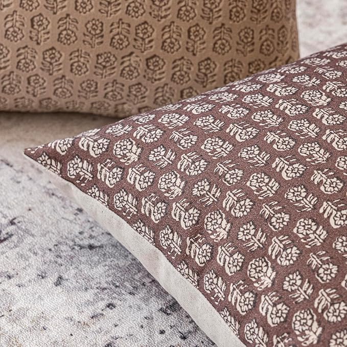 Foindtower Set of 2 Decorative Vintage Floral Print Throw Pillow Covers Neutral Modern Farmhouse Cushion Covers Boho Home Decor for Sofa Couch Chair Bedroom Living Room Outdoor,22×22 Inch,Wine Red