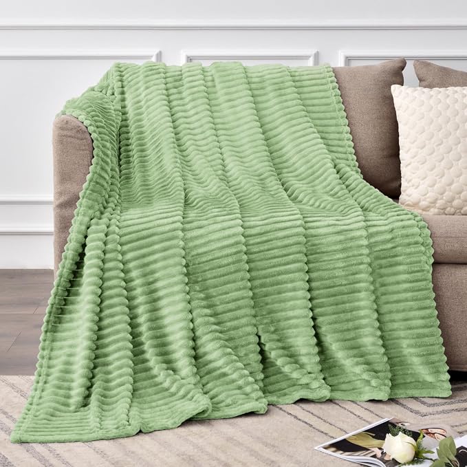 BEDELITE Fleece Blanket Twin Size – 3D Ribbed Jacquard Soft and Warm Decorative - Image 2