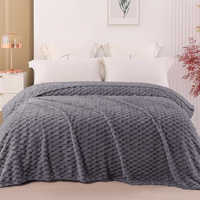 Exclusivo Mezcla Fleece Queen Blanket - Image 2