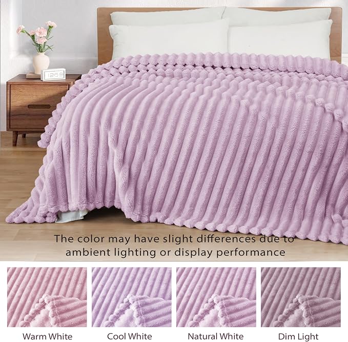 Exclusivo Mezcla Queen Size Flannel Fleece Blanket, Super Soft Striped Jacquard - Image 3