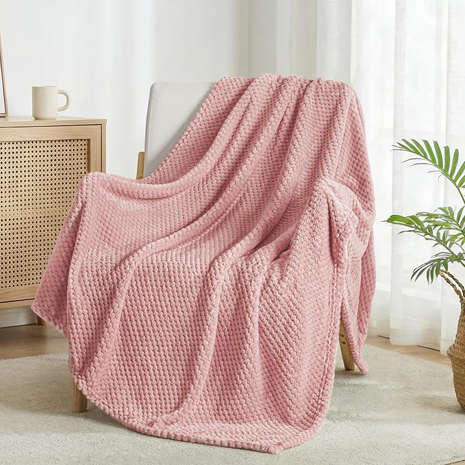 Exclusivo Mezcla Fleece Bed Blanket King Size, Super Soft and Warm Blankets - Image 4