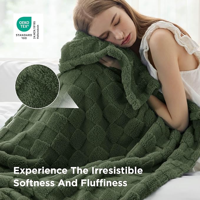 Bedsure GentleSoft Twin Blanket - Image 4