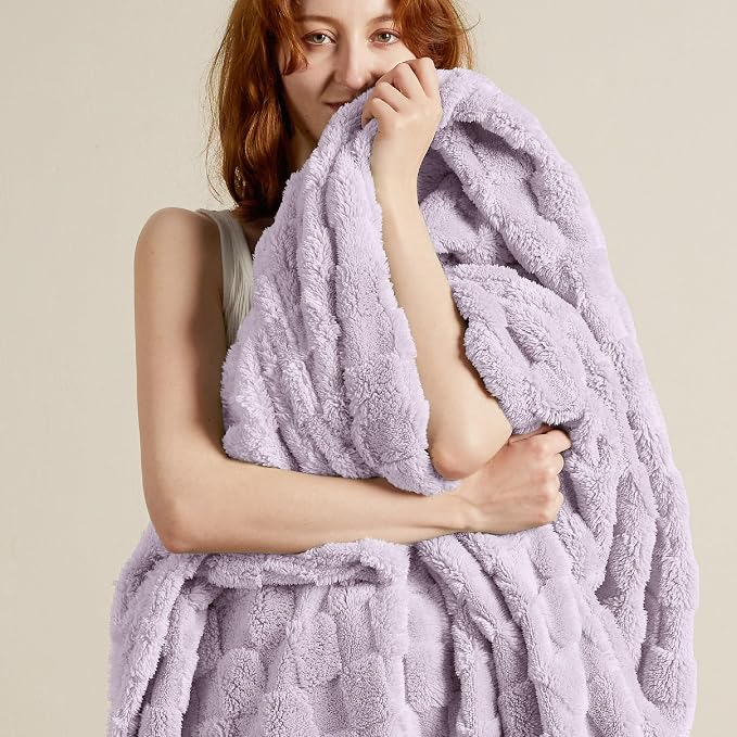 Bedsure GentleSoft King Size Blanket by BEDSURE