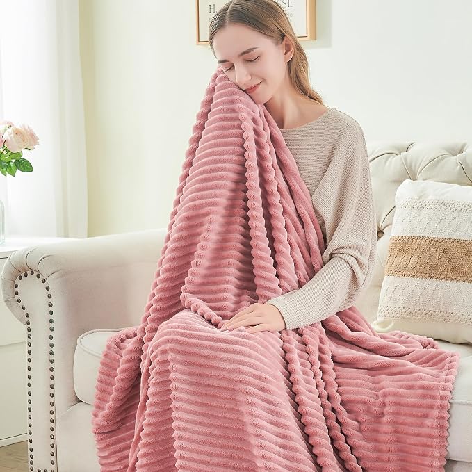 BEDELITE Fleece Blanket King Size – 3D Ribbed Jacquard Soft and Warm Decorative - Image 3