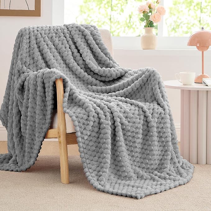 BEDELITE Fleece Throw Blanket for Couch & Bed - Image 8