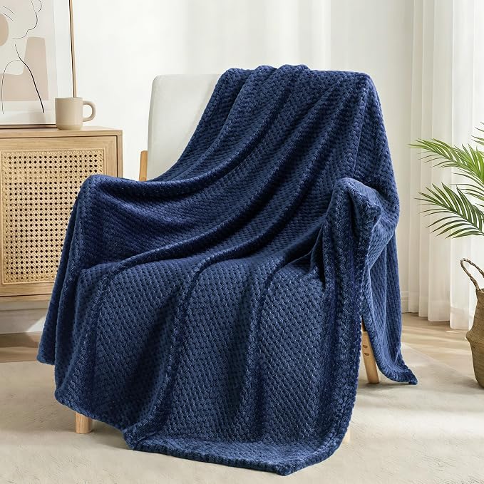 Exclusivo Mezcla Fleece Throw Blanket Extra Large, Super Soft and Warm Blankets by ExclusivoMezcla