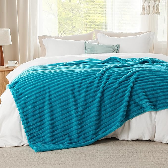 Bedsure GentleSoft Teal California King Size Blanket - Image 2
