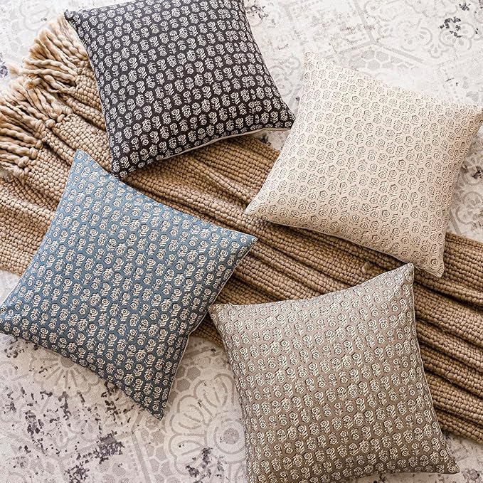 Foindtower Set of 2 Decorative Neutral Floral Print Throw Pillow Covers Vintage Accent Farmhouse Cushion Covers Boho Home Decor for Sofa Couch Chair Bedroom Living Room Outdoor,22×22 Inch,Ivory Beige