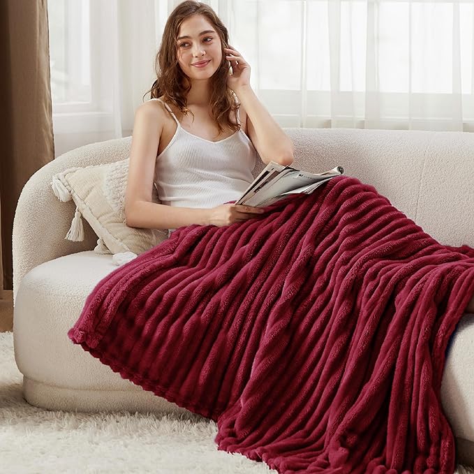 Bedsure GentleSoft Red Twin Blanket - Image 3