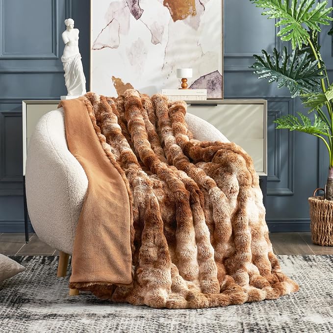Cozy Bliss Faux Fur Throw Blanket - Image 5