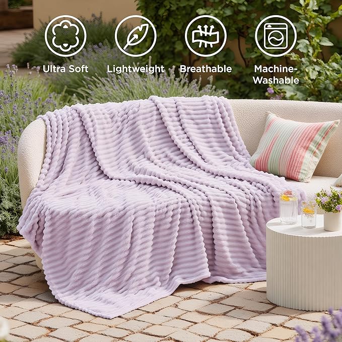 Bedsure GentleSoft Lavender Fog Fleece Blanket - Image 5