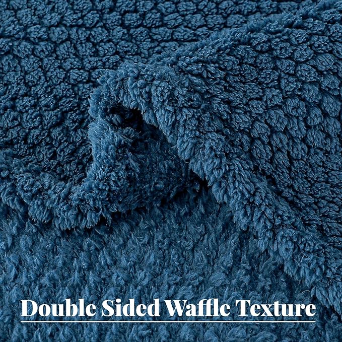 Whale Flotilla King Size Fuzzy Fleece Blanket - Image 6