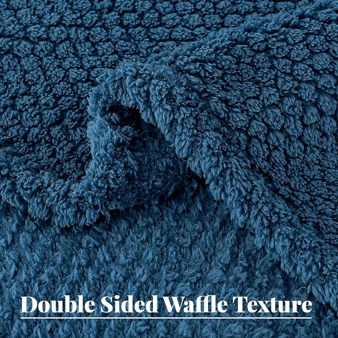 Whale Flotilla Twin Size Fuzzy Fleece Blanket - Image 6
