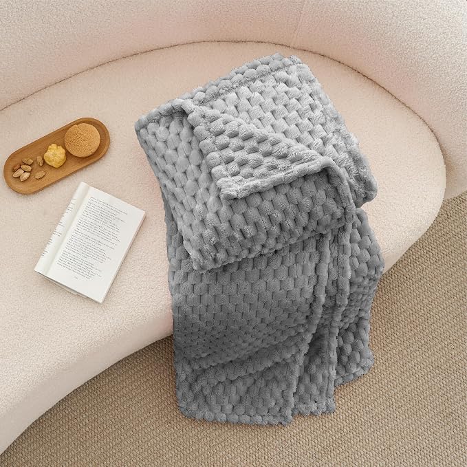 BEDELITE Fleece Blanket Twin Size - Image 6