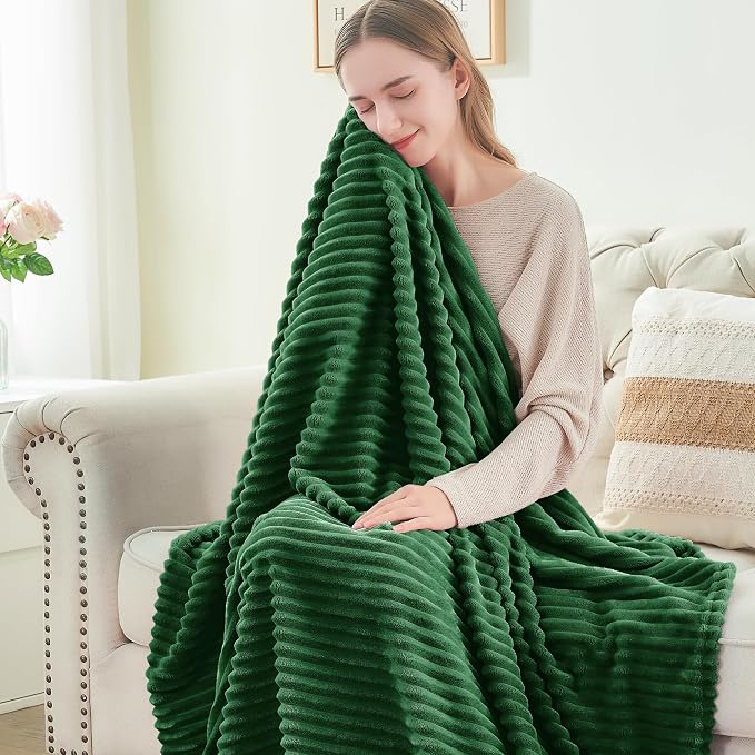 BEDELITE Fleece Blanket Twin Size – 3D Ribbed Jacquard Soft and Warm Decorative - Image 4