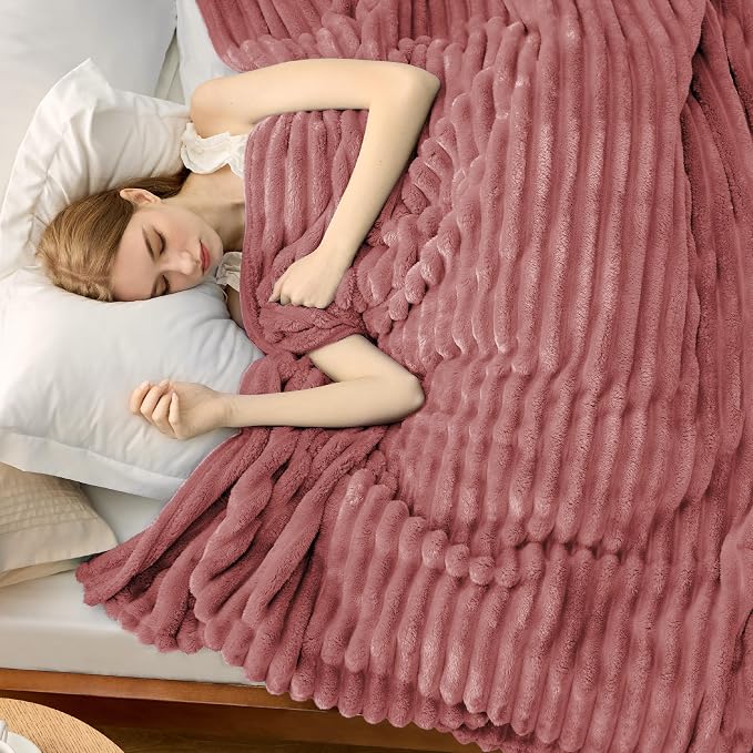 Bedsure GentleSoft Dusty Pink California King Size Blanket - Image 3