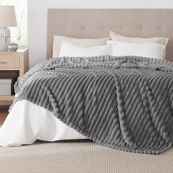 Bedsure GentleSoft Frost Gray California King Size Blanket - Image 7