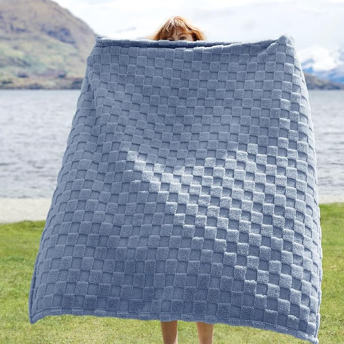Bedsure GentleSoft Ashley Blue Throw Blanket - Image 3