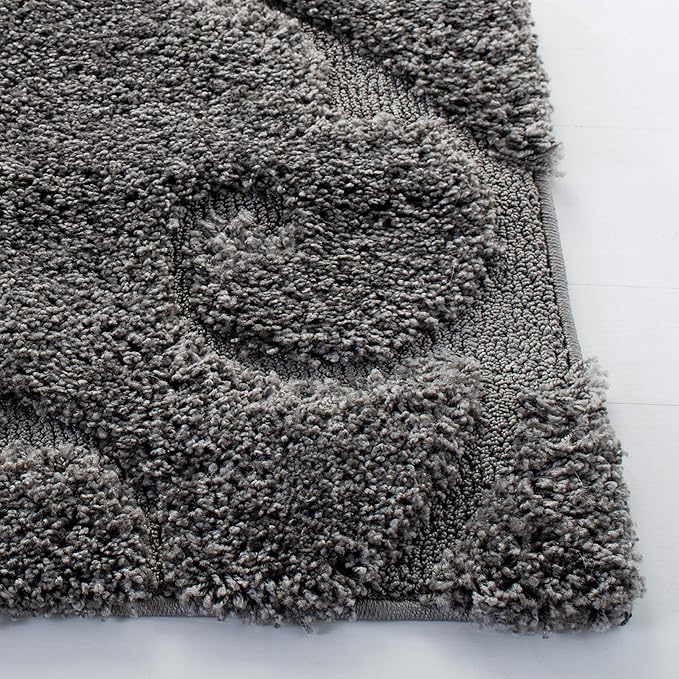 SAFAVIEH Florida Shag Collection Area Rug - 6' x 9', Grey, Scroll Design, Non-Shedding & Easy Care, 1.2-inch Thick Ideal for High Traffic Areas in Living Room, Bedroom (SG455-8013)